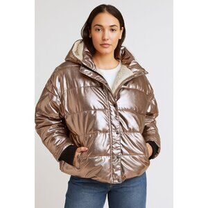 Aerie Offline Sherpa Lined Puffer Jacket, Size Medium, Shiny Silver/Rose Gold